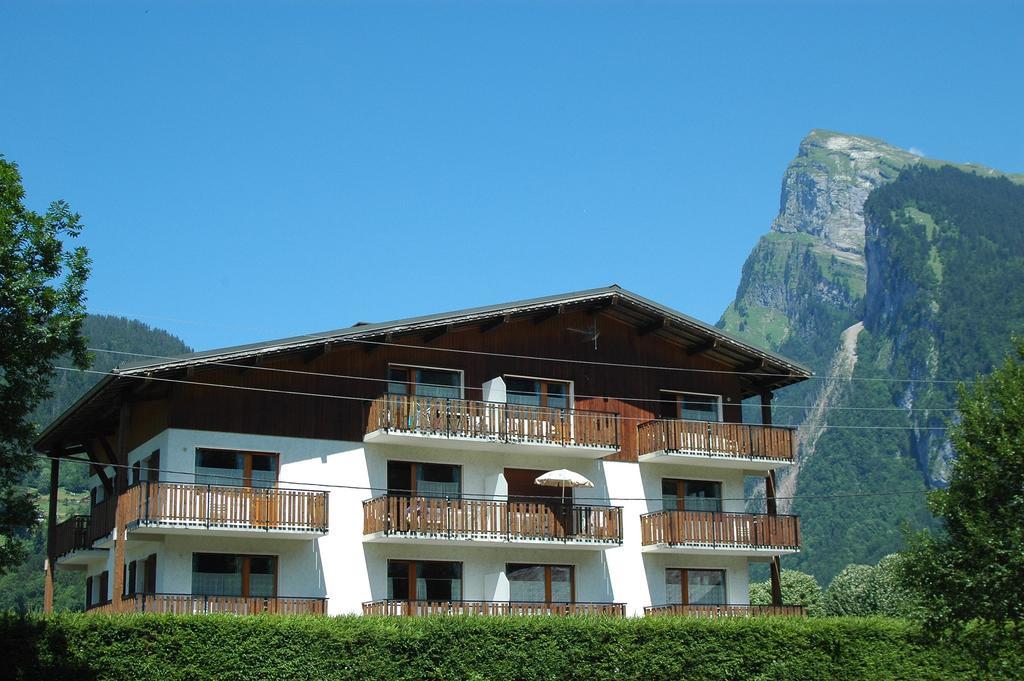 Giffre Et Clesson Aparthotel Samoëns Exteriör bild