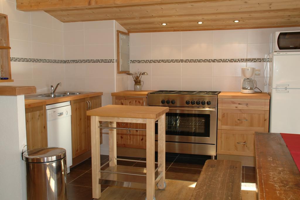 Giffre Et Clesson Aparthotel Samoëns Exteriör bild